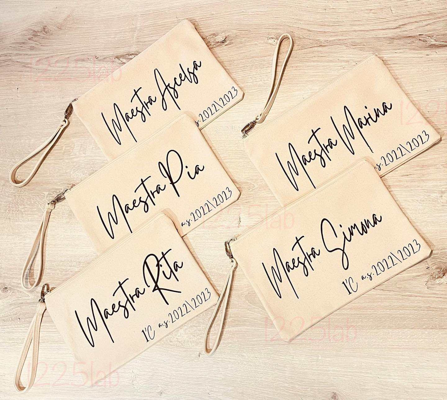 Pochette con braccialetto da polso personalizzata